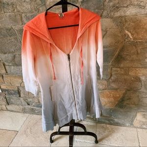 OMBRÉ ZIP UP SWEATER